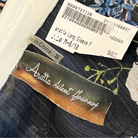 NWT Aratta ‘The Loveliest Shirt’ Embroidered Floral Button Down Tunic Blouse M - Picture 5 of 6